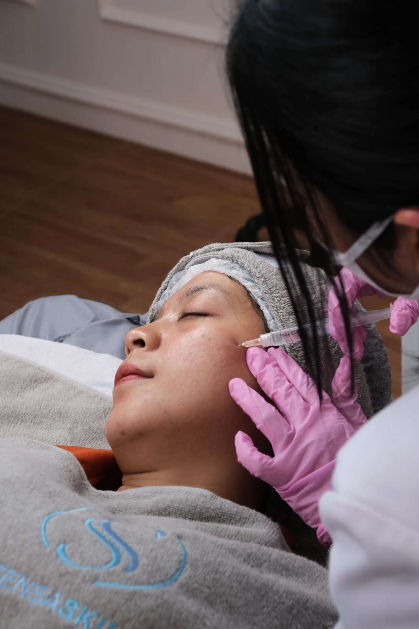 Skin treatment for face